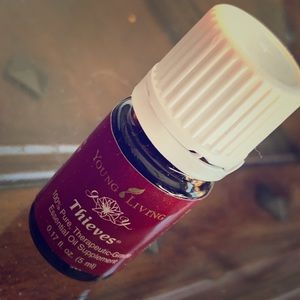 Young living Thieves 5ml